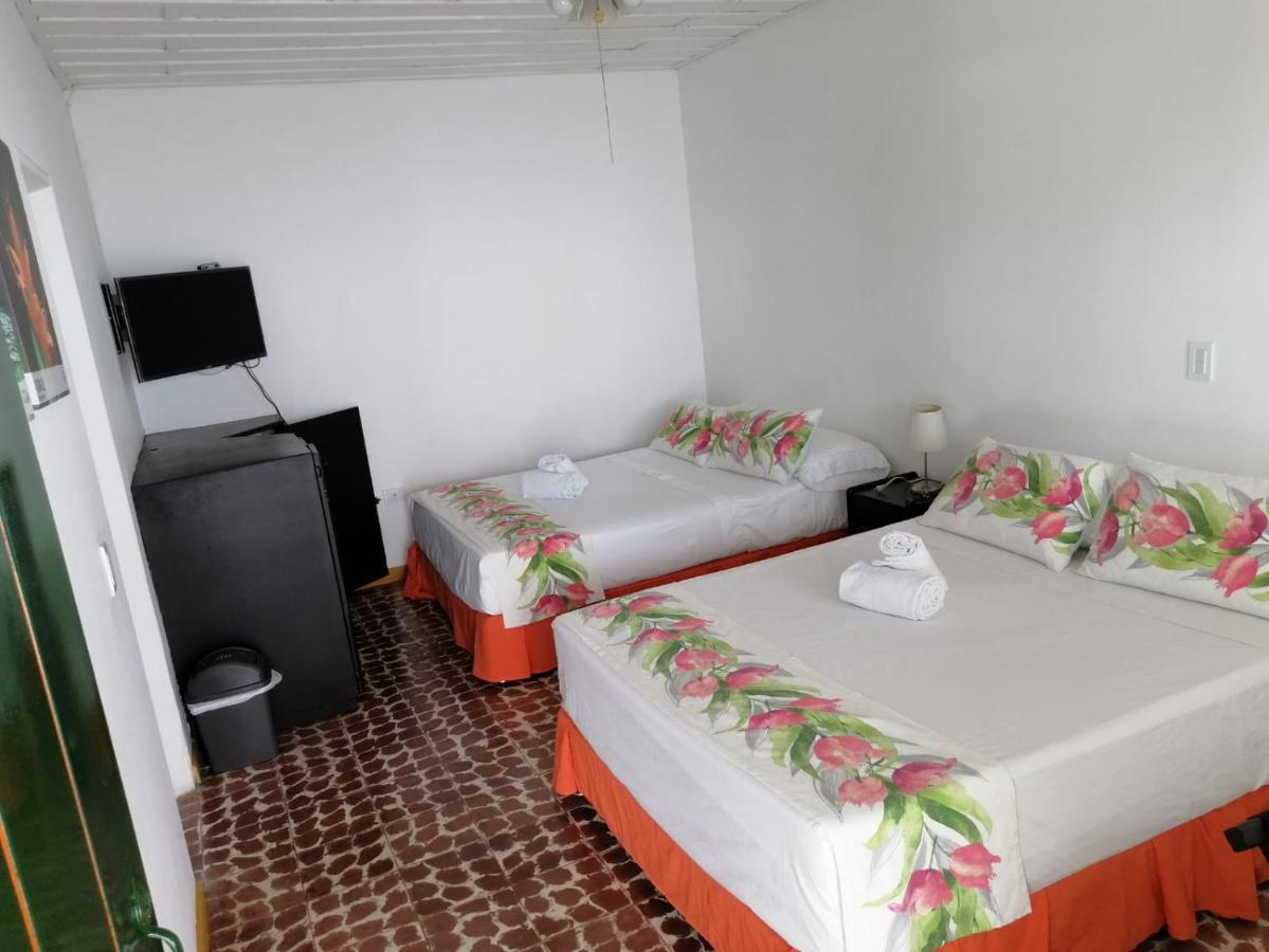 Hotel Campestre La Floresta Puerto Espejo エクステリア 写真
