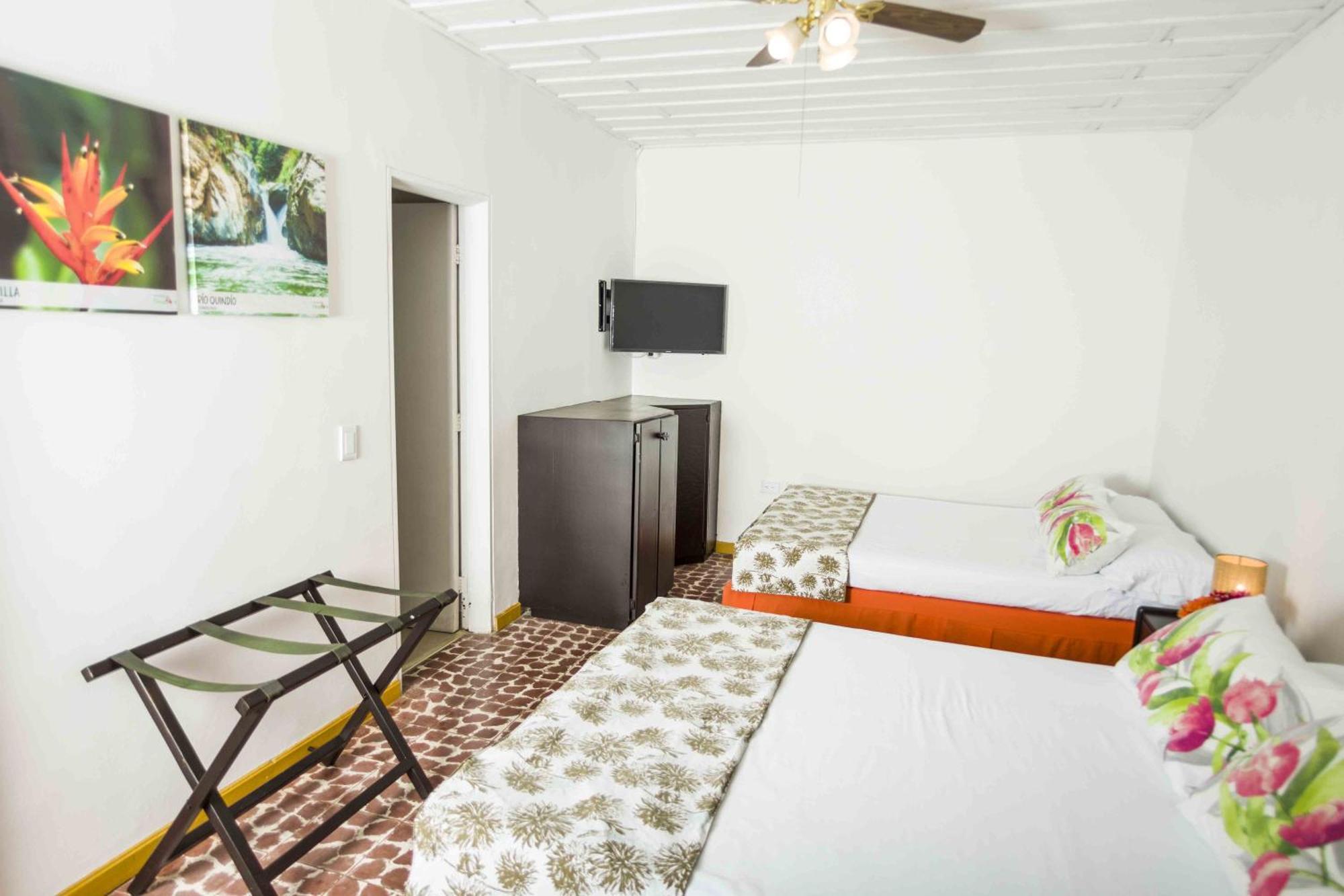 Hotel Campestre La Floresta Puerto Espejo エクステリア 写真