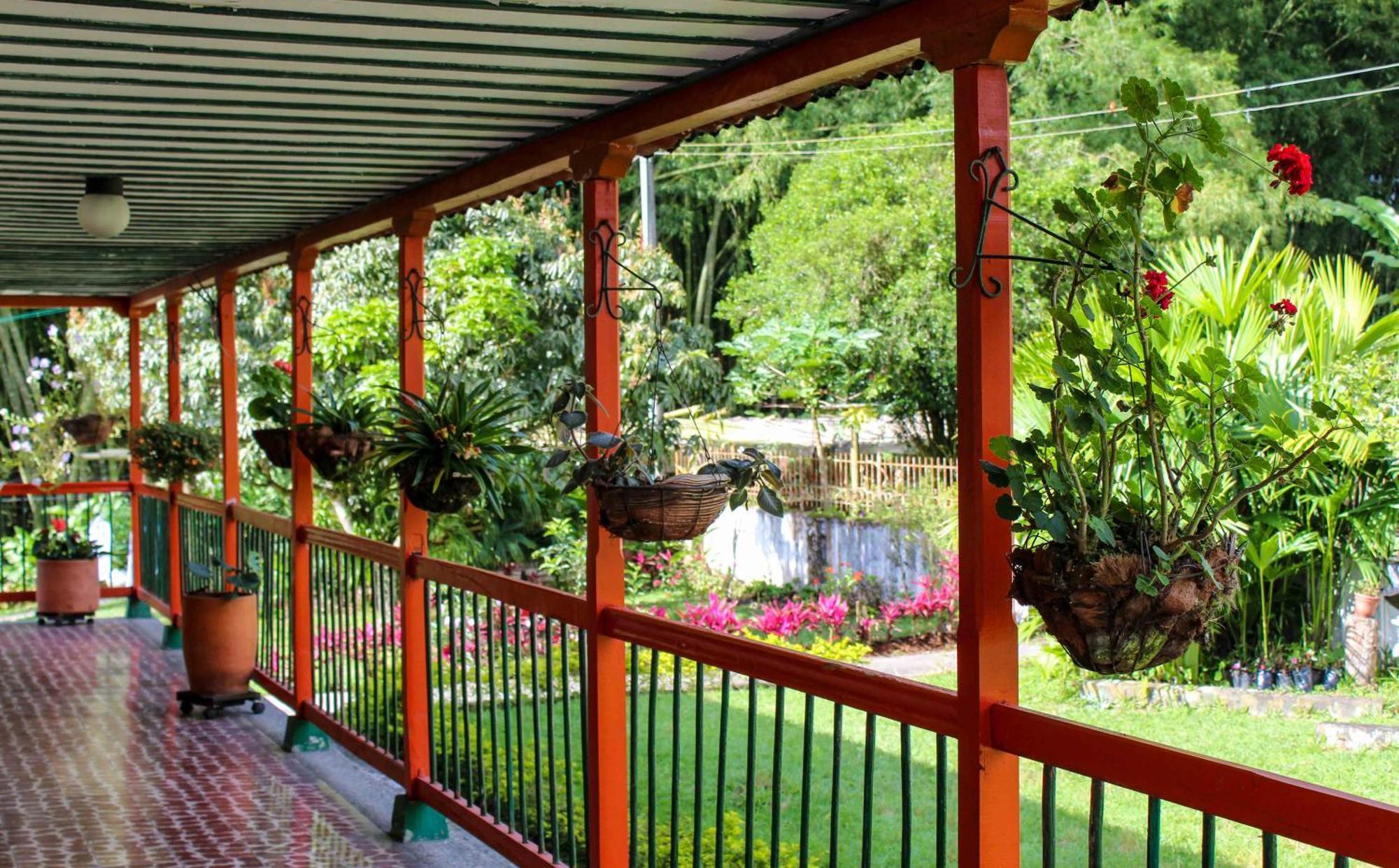 Hotel Campestre La Floresta Puerto Espejo エクステリア 写真