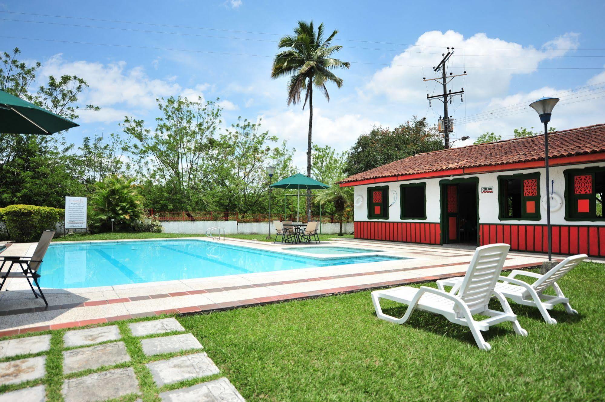 Hotel Campestre La Floresta Puerto Espejo エクステリア 写真